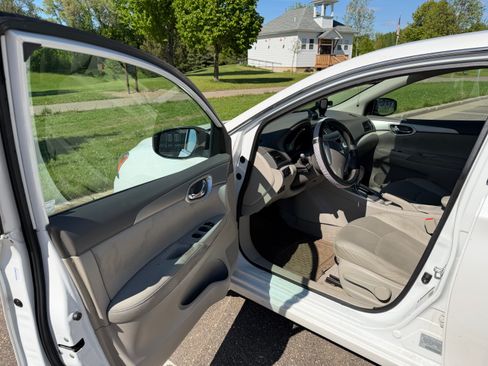 Used 2014 Nissan Sentra S FWD image 14