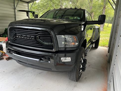 Used 2018 RAM 3500 Big Horn w/ Max Tow Package AWD/4WD image 4