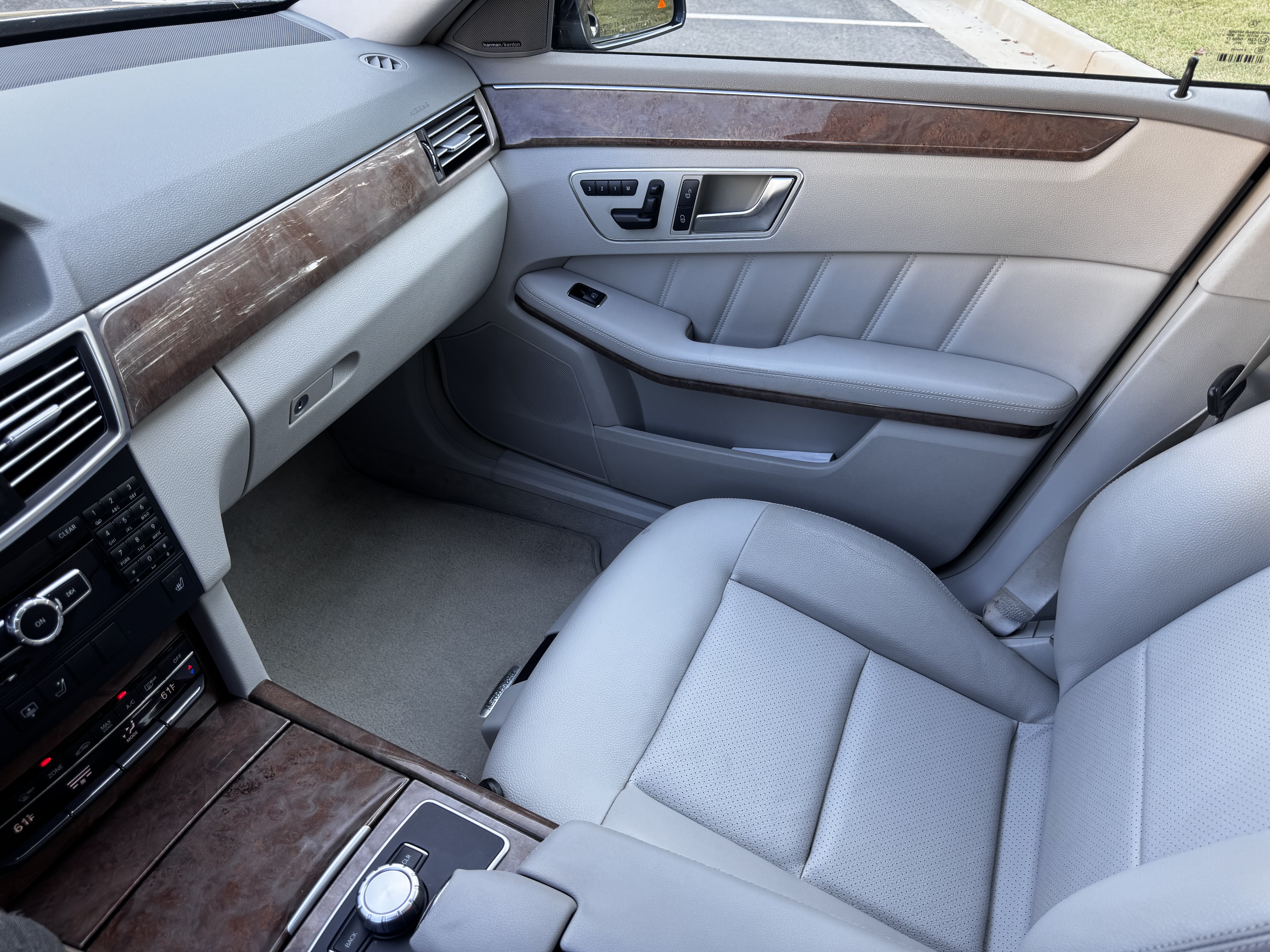 Used 2013 Mercedes-Benz E 350 Sedan image 13