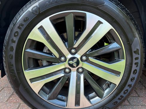 Used 2020 Mitsubishi Outlander Sport SE AWD/4WD image 12