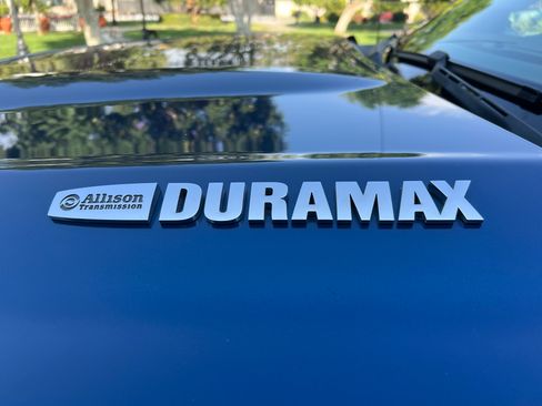 Used 2017 Chevrolet Silverado 2500 High Country w/ Duramax Plus Package AWD/4WD image 10