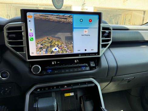 Used 2023 Toyota Tundra Platinum image 4