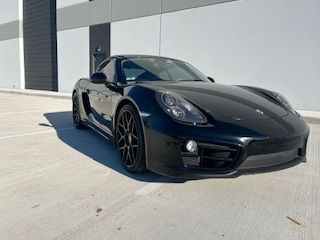 Used 2016 Porsche Cayman RWD image 6