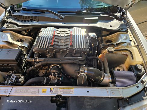 Used 2009 Chrysler 300 C w/ Luxury Group II image 15