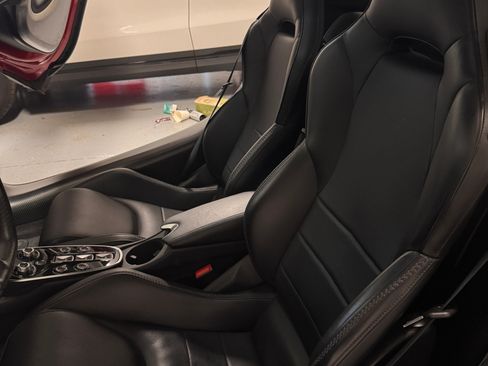 Used 2020 McLaren GT image 24