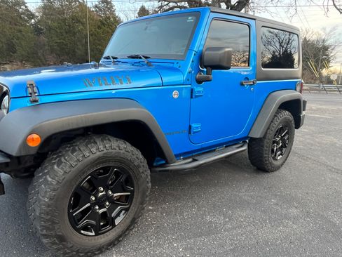 Used 2016 Jeep Wrangler Sport image 5