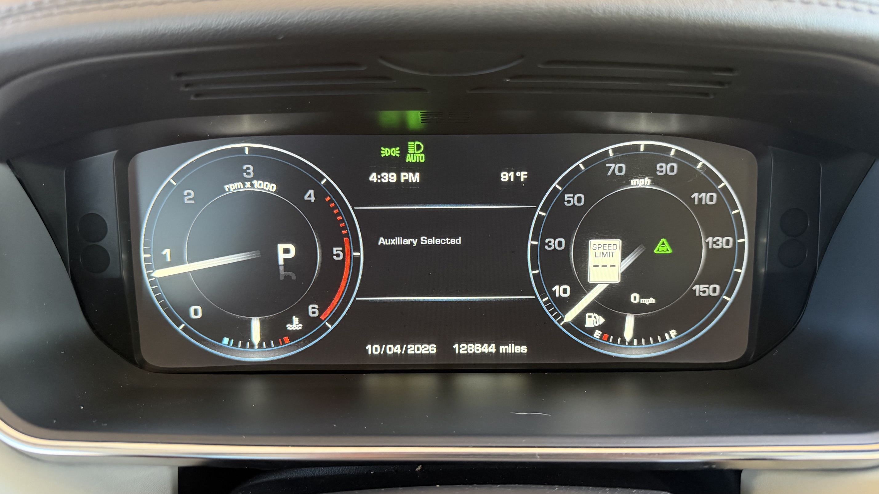 Used 2016 Land Rover Range Rover HSE AWD/4WD image 14