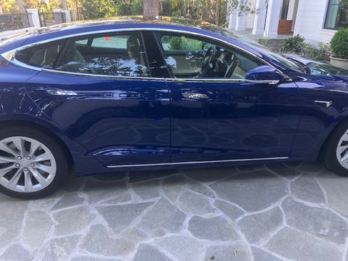 Used 2018 Tesla Model S 75D image 6