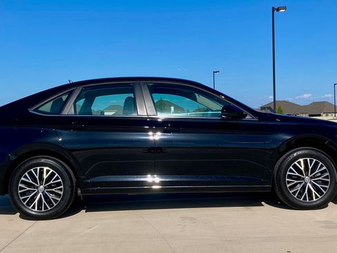 Used 2021 Volkswagen Jetta S w/ Driver Assistance Package image 4