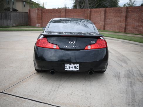 Used 2005 INFINITI G35 Coupe w/ (P01) Premium Pkg image 8