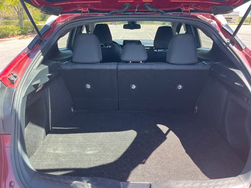 Used 2018 Toyota C-HR XLE image 12