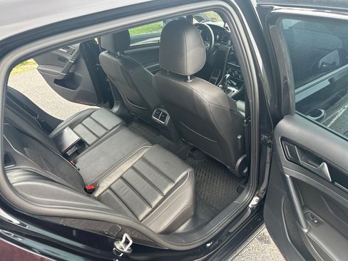 Used 2019 Volkswagen Golf R 4-Door AWD/4WD image 14