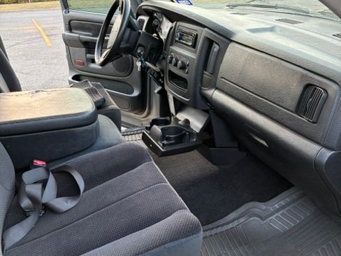 Used 2005 Dodge Ram 1500 Truck SLT RWD image 11