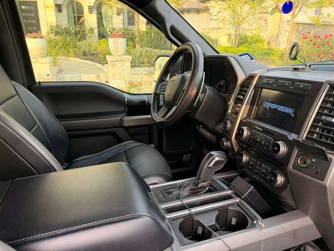 Used 2018 Ford F150 Raptor w/ Equipment Group 802A Luxury image 8