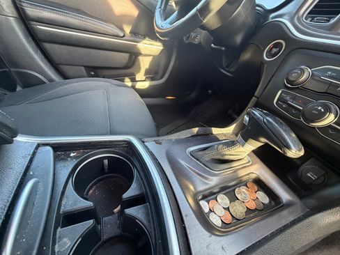 Used 2016 Dodge Charger SE w/ Popular Equipment Group RWD image 6