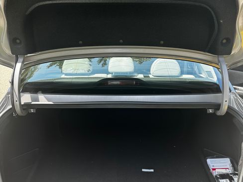 Used 2025 Hyundai Elantra Limited FWD image 18