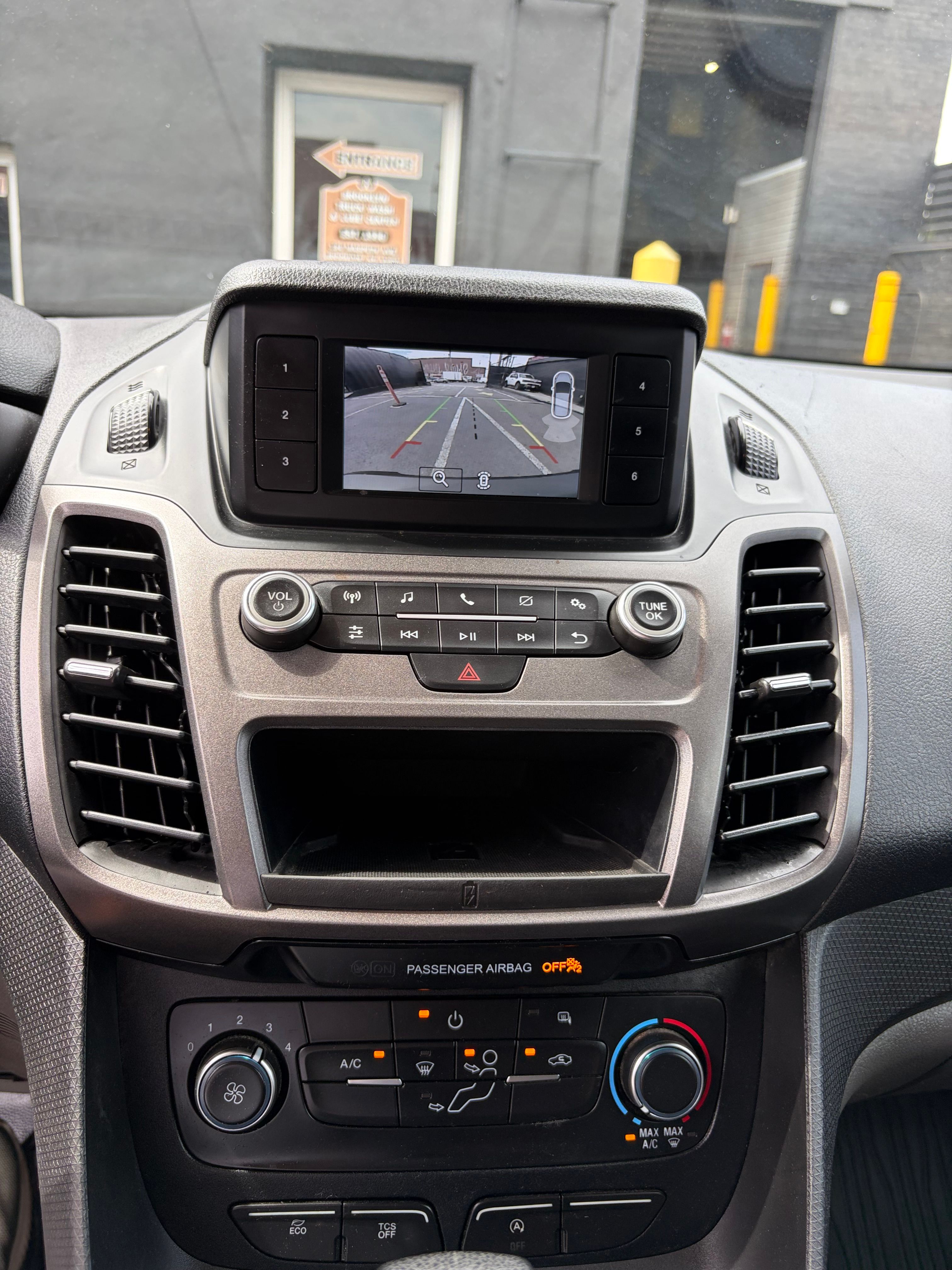 Used 2019 Ford Transit Connect XL FWD image 11