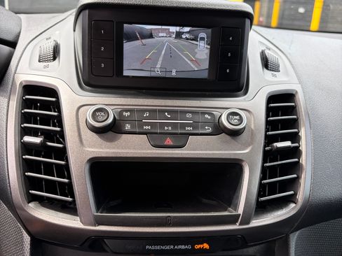 Used 2019 Ford Transit Connect XL FWD image 11
