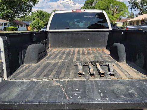 Used 2004 GMC Sierra 2500 SLE w/ Heavy-Duty Power Package image 14