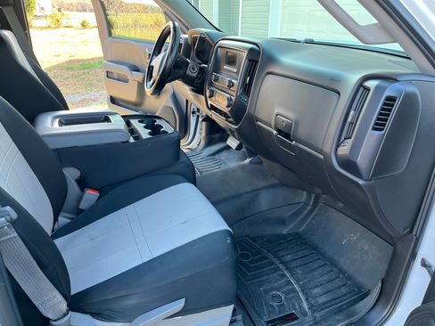 Used 2016 Chevrolet Silverado 1500 W/T image 11