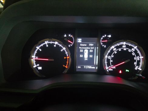 Used 2024 Toyota 4Runner Limited image 2