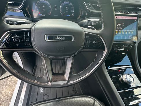 Used 2023 Jeep Grand Cherokee L Overland w/ Rear Seat Video Group I RWD image 16