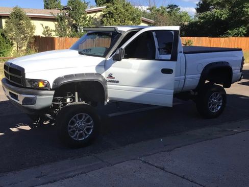Used 2001 Dodge Ram 2500 Truck 4x4 Quad Cab image 5