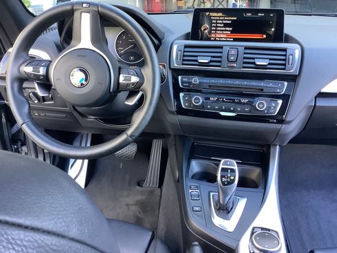 Used 2016 BMW M235i Coupe image 18