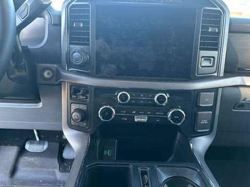 Used 2024 Ford F150 XLT w/ FX4 Off-Road Package image 8