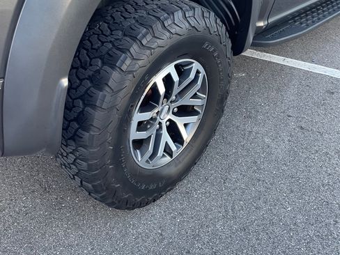 Used 2018 Ford F150 Raptor w/ Equipment Group 802A Luxury image 25