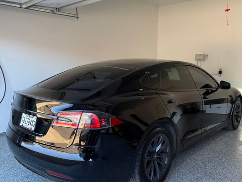 Used 2019 Tesla Model S Performance image 4