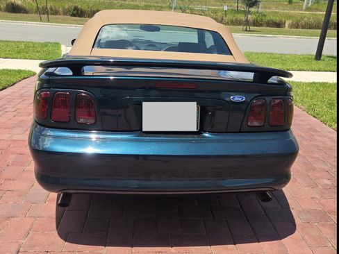 Used 1997 Ford Mustang GT RWD image 5
