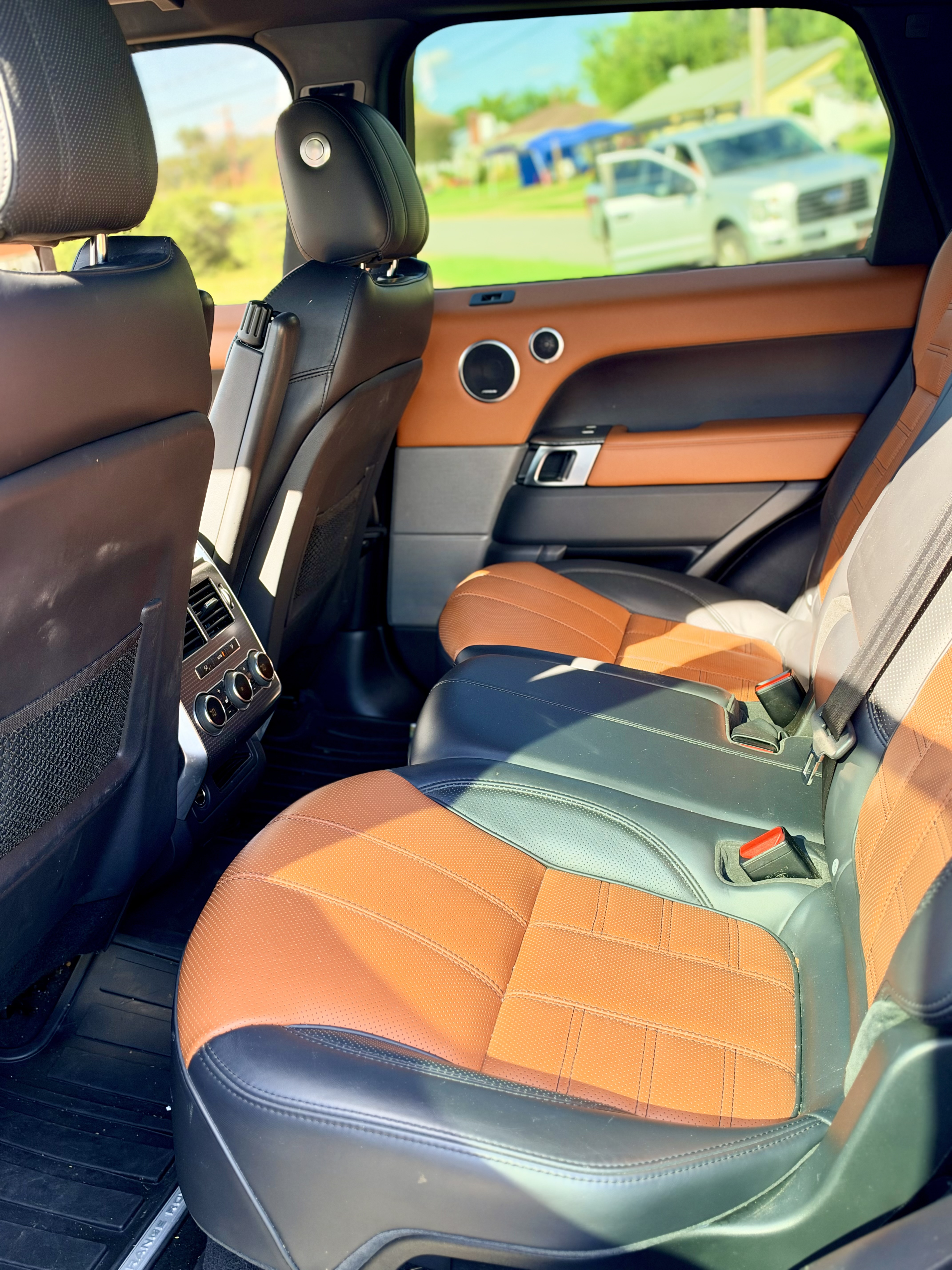 Used 2015 Land Rover Range Rover Sport Autobiography AWD/4WD image 10