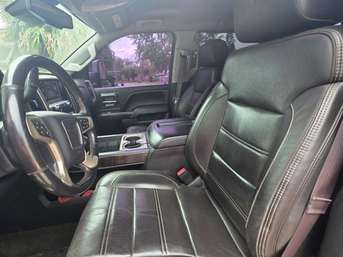 Used 2015 GMC Sierra 3500 Denali w/ Duramax Plus Package image 6