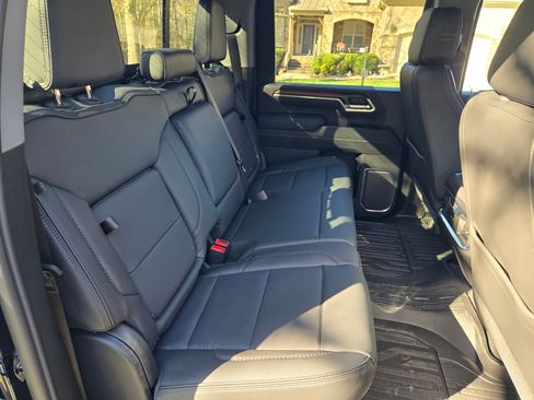 Used 2026 GMC Sierra 2500 Denali w/ Technology Package image 13