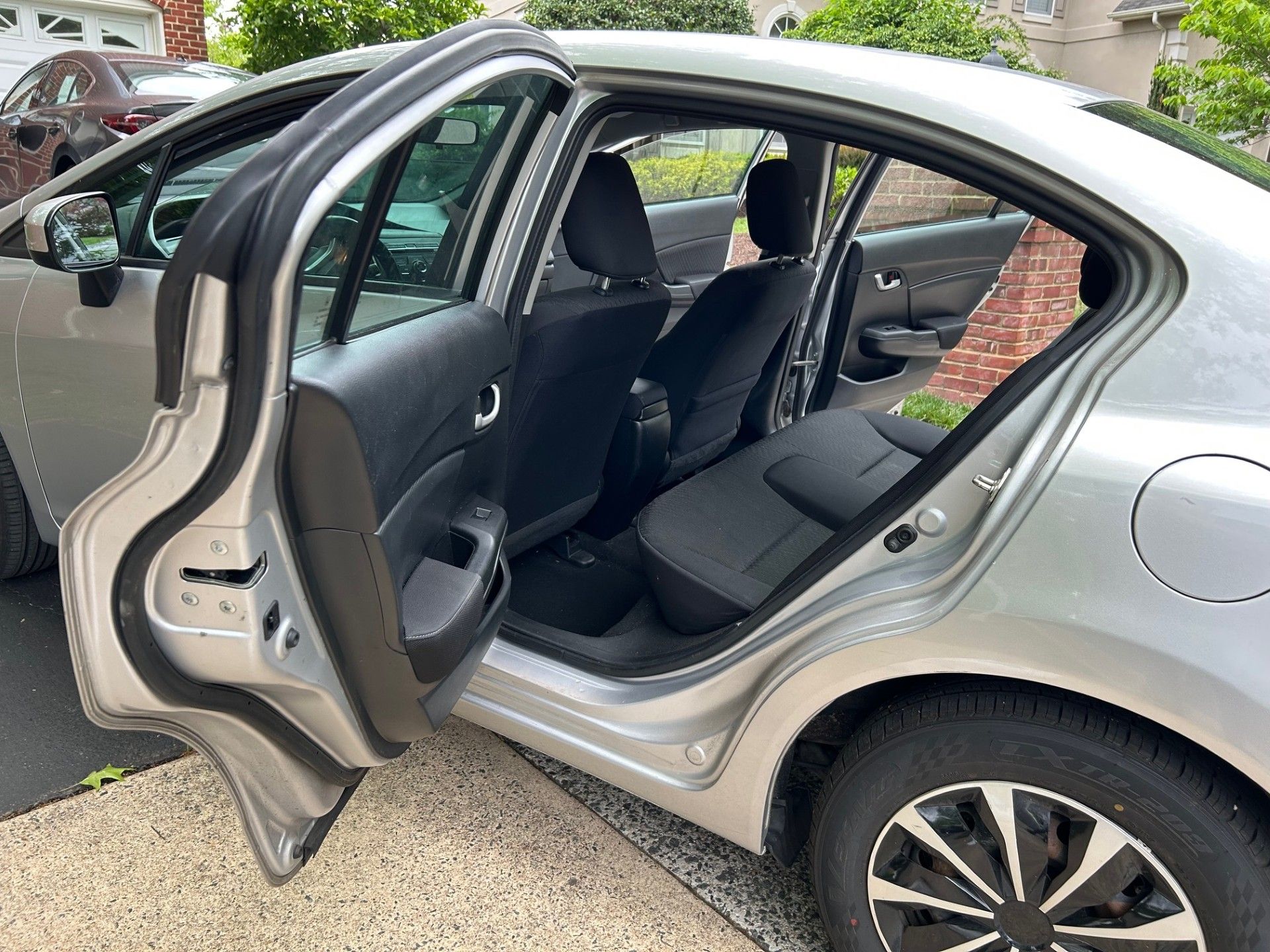 Used 2015 Honda Civic LX image 9