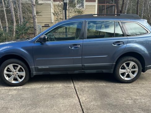 Used 2014 Subaru Outback 2.5i image 18
