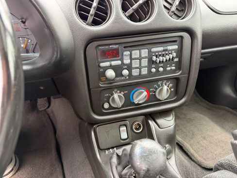 Used 2002 Pontiac Firebird Coupe 2D w/ Opt Pkg image 12