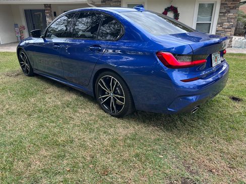 Used 2019 BMW 330i Sedan w/ M Sport Package image 6