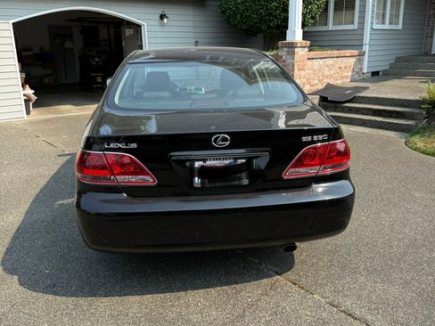 Used 2005 Lexus ES 330 w/ Preferred Accessory Pkg FWD image 5