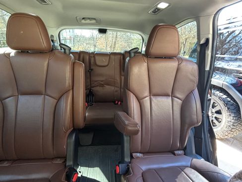 Used 2019 Subaru Ascent Touring w/ Popular Package #3 image 14