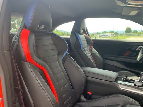 Used 2024 BMW M2 w/ Lighting Package RWD image 18
