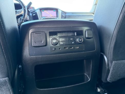 Used 2018 GMC Yukon SLT w/ Open Road Package image 16