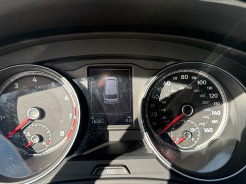 Used 2018 Volkswagen Atlas SE image 11