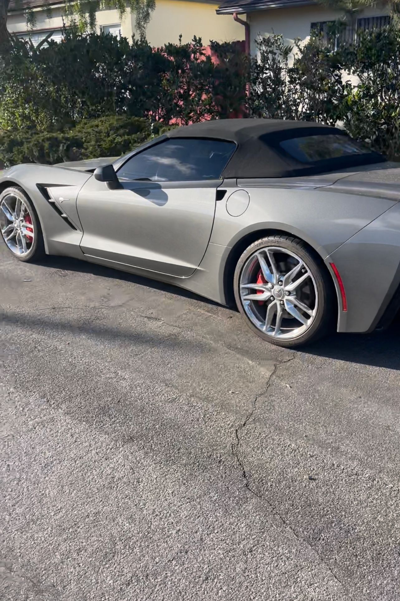 Used 2016 Chevrolet Corvette Stingray Convertible w/ 3LT Preferred Equipment Group RWD image 1