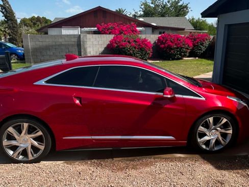 Used 2014 Cadillac ELR w/ Luxury Package FWD image 2