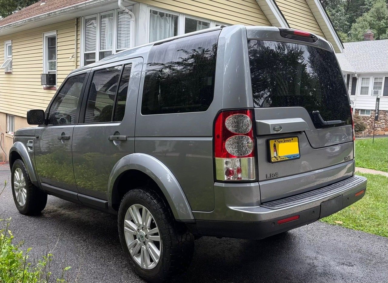 Used 2012 Land Rover LR4 HSE AWD/4WD image 4