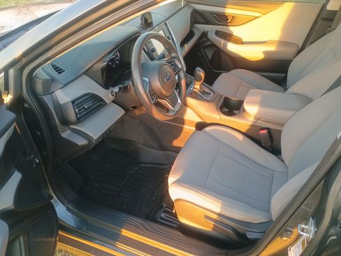 Used 2021 Subaru Legacy w/ Alloy Wheel Package image 9