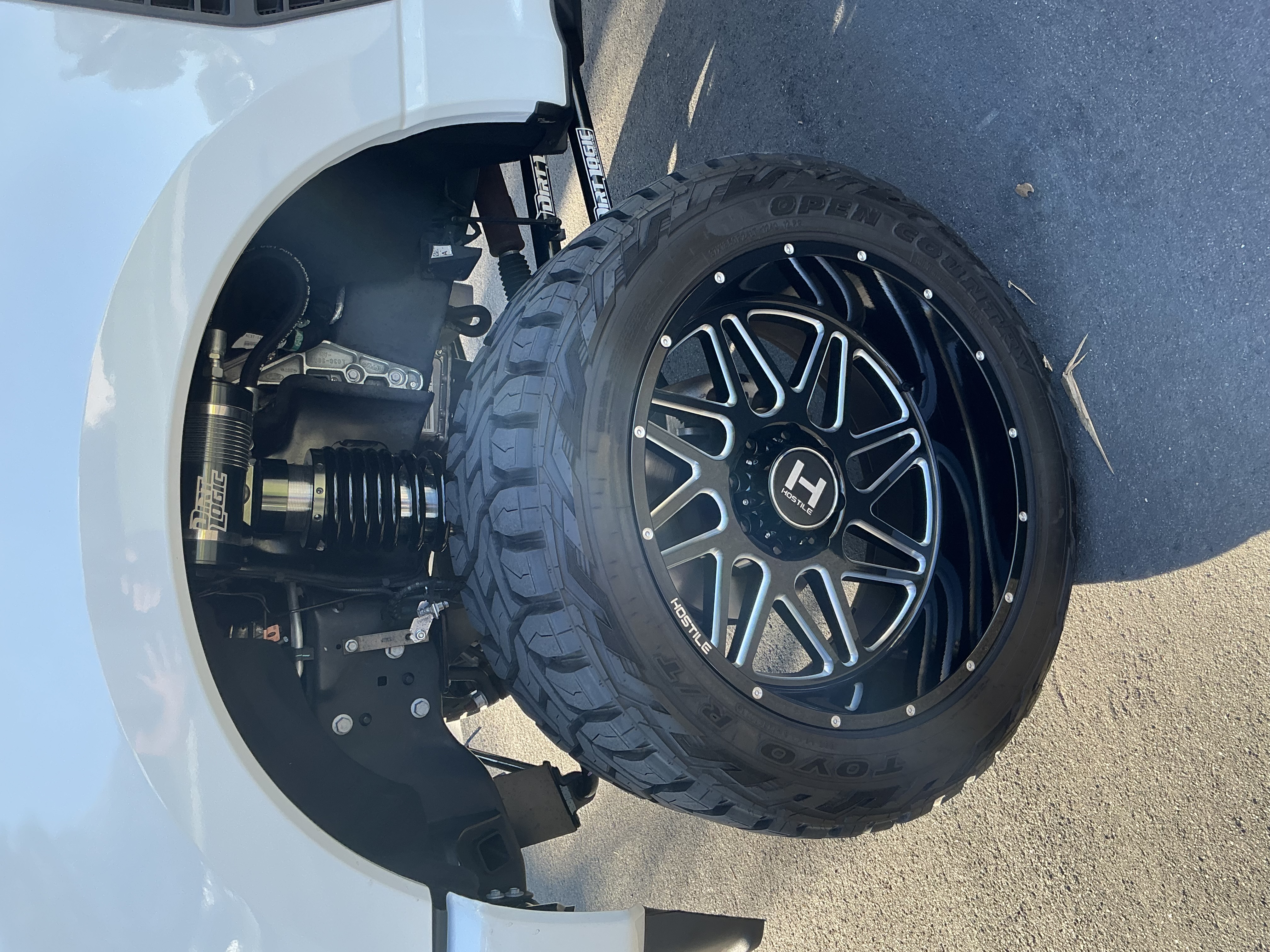 Used 2024 Ford F250 Platinum AWD/4WD image 11