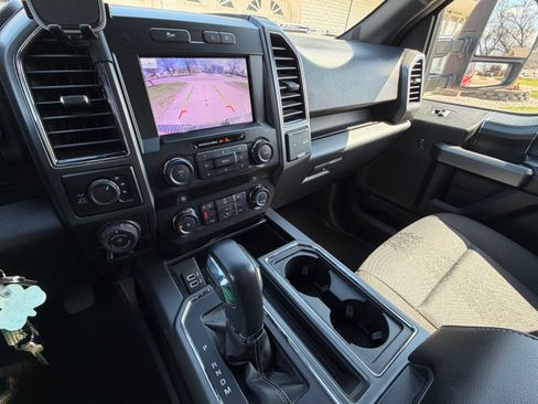 Used 2020 Ford F150 XLT w/ Equipment Group 302A Luxury AWD/4WD image 17